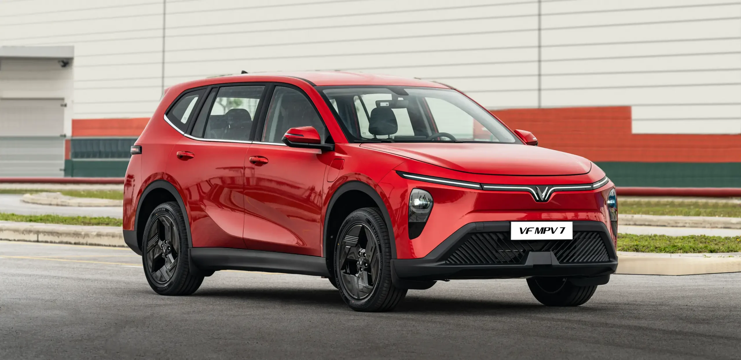 Góc nghiêng VF MPV 7